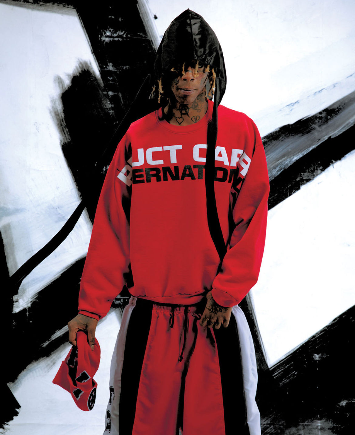 "Capri International" Crewneck