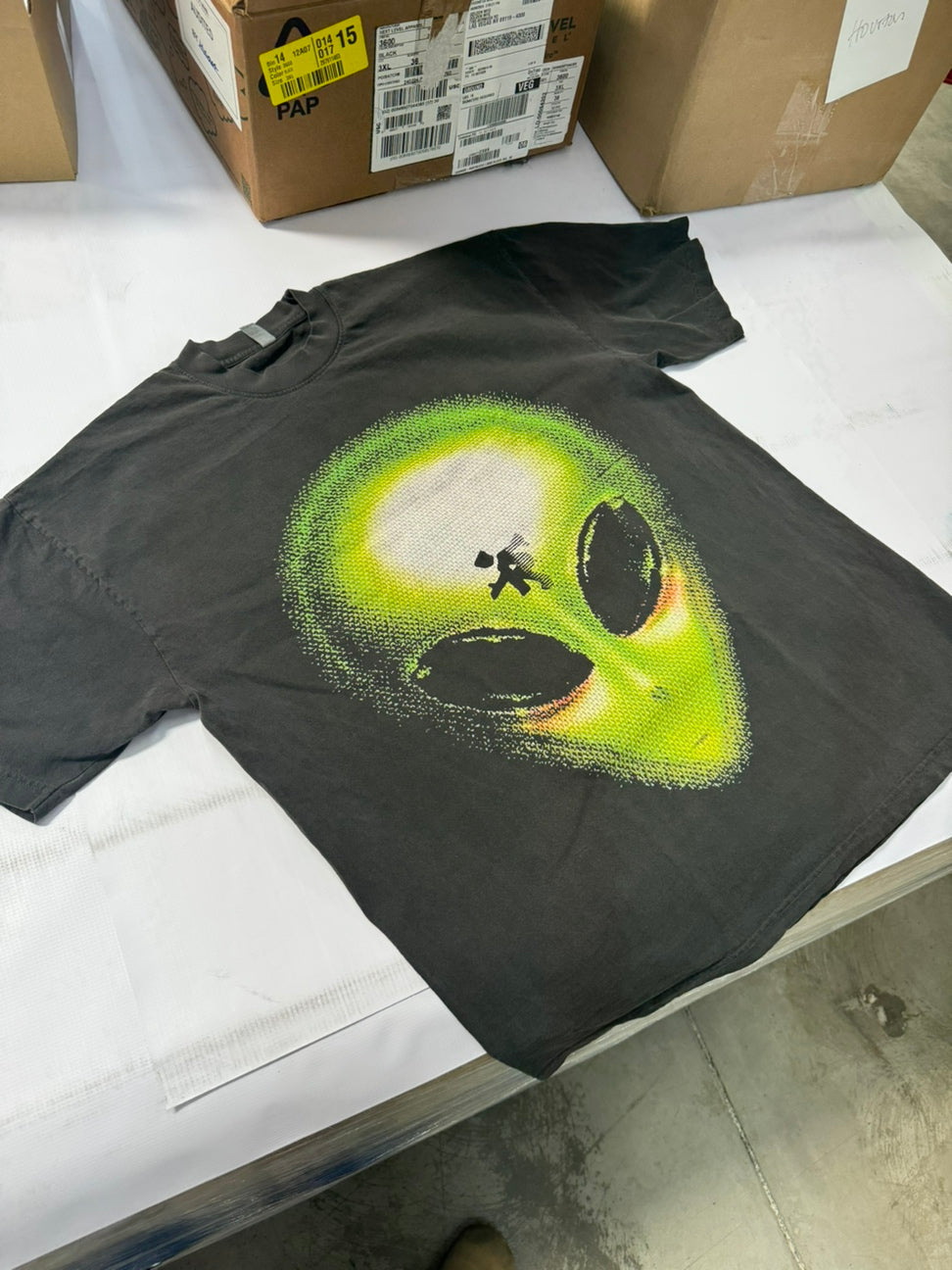 CAPRI "ALIEN" TEE